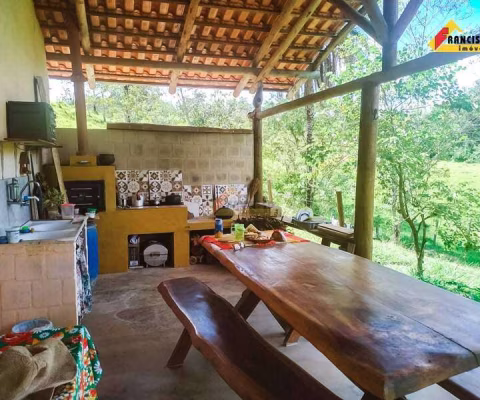 Chácara à venda, 2 quartos, 2 vagas, SÃO JOSÉ DO SALGADOS - CARMO DO CAJURU/MG