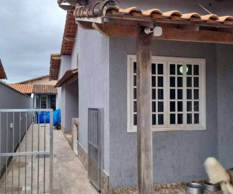 Casa com 2 Quartos sendo 1 Suite, à Venda, 144 m² por R$ 500.000 - Itaipuaçu - Maricá