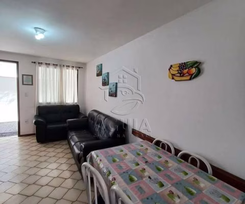 Apartamento duplex mobiliado próximo à praia Grande de Ubatuba!