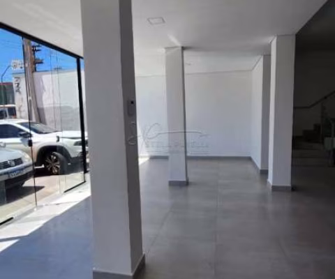 Salão de 368m² com 02 banheiros - Centro