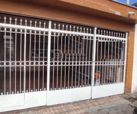 Casa Térrea  à Venda em Artur Alvim, São Paulo com 2 dormitórios e garagem