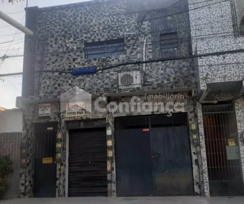 Galpão + 09 Apartamentos à Venda no Alvaro Weyne em Fortaleza/CE