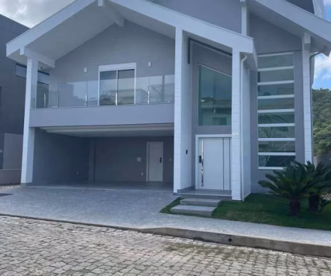 Casa à venda no bairro Ariribá - Balneário Camboriú/SC