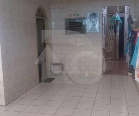 Casa Para Vender com 4 quartos 1 suíte no bairro Industrial em Aracaju
