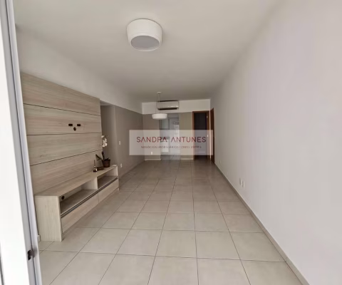 Apartamento com 02 Suítes  no Gonzaga, Santos/SP