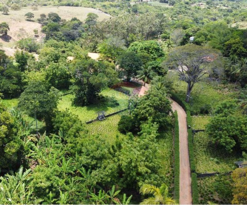 Descubra o Refúgio dos seus sonhos: Granja / Haras no Conde/PB, com 11,4 hectares