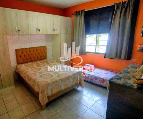 Excelente Apartamento a 60 metros da Praia - Vila Tupi !