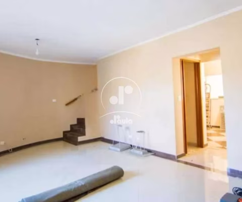 Sobrado em ótima localização com 175 m² de área construída e 135 de terreno , fica de esquina, em Santo André