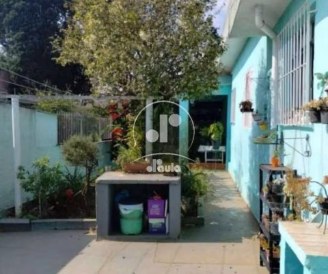Vila Cecíla Maria. Terreno plano com casa antiga e habitável no local.