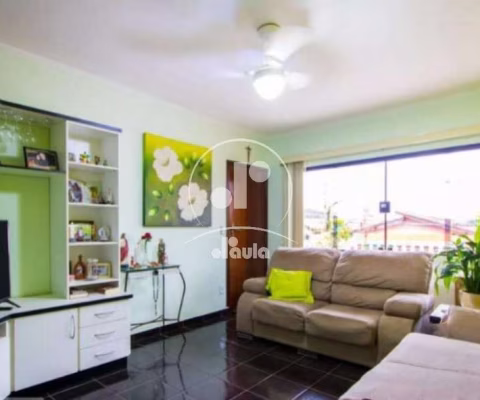 Casa Assobradada na Vila Floresta, com 218?, 3 dormitórios, 1 suíte, 4 banheiros, 3 vagas.