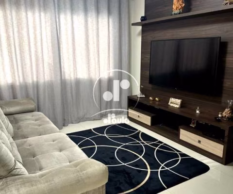 Sobrado a venda com 153m², 3 suítes, 4 banheiros, 4 vagas, porteira fechada, na Vila Assunção, Santo André/SP.