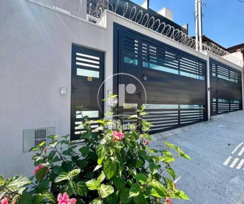 Sobrado para venda em Santo André-SP: 2 quartos, 2 suítes, 1 banheiro, 1 vaga de garagem e 76m² de área no Jardim Santo Alberto.