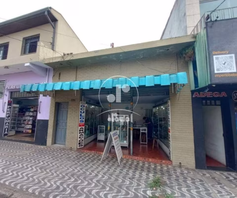 Terreno com Ponto Comercial em Ótima Localização na Rua das Hortências, Vila Helena, Santo André! O ponto tem mais de 50 anos na região, em um terreno