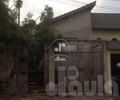 Oportunidade Imperdível: Casa à venda em Santo André-SP, bairro Paraíso, 3 quartos, 1 suíte, 1 sala, 5 banheiros, 1 vaga de garagem, 200,00 m².