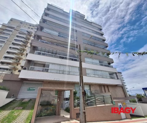 Apartamento com 2 quartos para alugar na Rua Mar Del Plata, 340, Barreiros, São José
