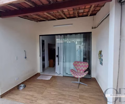 CASA TÉRREA COM 2 DORMITÓRIOS MAIS EDÍCULA NO PEREQUE-AÇÚ