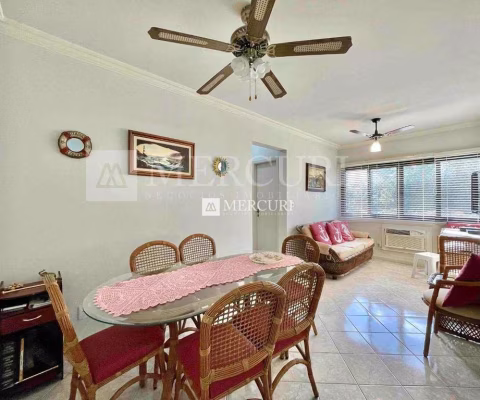 Apartamento no Guarujá, Enseada, com 2 quartos sendo 1 suíte.