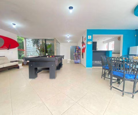 Casa a venda na região do Pernambuco - Guarujá-SP.