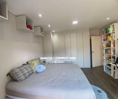 Linda casa em cond. fechado c/ 489m² de a/c e 720m² de terreno 3 suítes/ 3 vgs. FL23