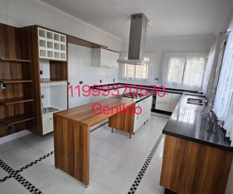 CASA COM PISCINA  EM CONDOMÍNIO 5 SUITES 10 VAGAS  QUINTAL SALA DE JANTAR 21 DA RAPOSO TAVARESFL55