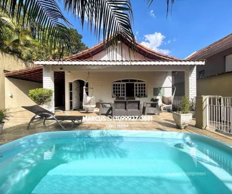 Casa Térrea Reformada na Vila Diva ? 3 Dorms, Piscina e Espaço Gourmet. FL23