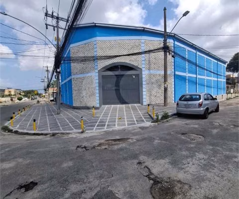 Galpão à venda em Campo Grande - RJ