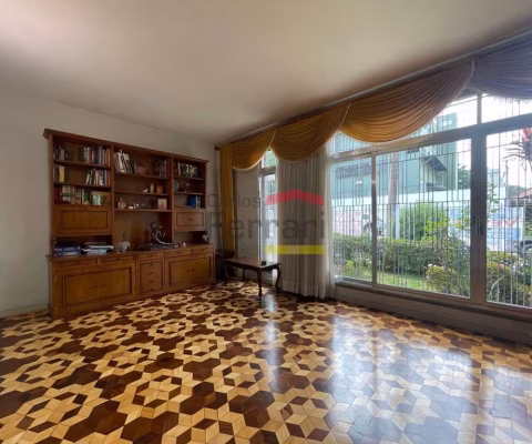 Casa térrea no Jardim França.