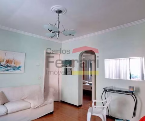 Casa de Vila Santa Teresinha 178 m²  3 dormitórios 1 banheiro 2 vagas edícula