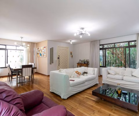 Casa tipo para venda com 3 quartos, sendo 3 suítes, 189m²