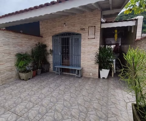 Casa no Balneário Itaóca em Mongaguá, no litoral sul de São Paulo