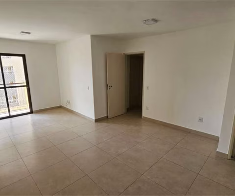 Apartamento com 3 quartos para locação em Jardim Infante Dom Henrique - SP