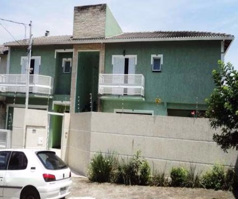 Sobrado de 210m² com 3 quartos em Água Fria