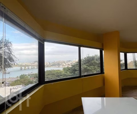Apartamento à venda em Centro com 200 m², 4 quarto