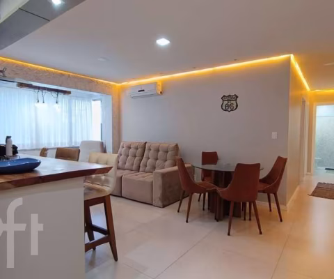 Apartamento à venda em Centro com 61 m², 2 quartos