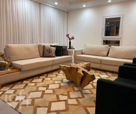 Casa à venda em Agronômica com 765 m², 3 quartos,