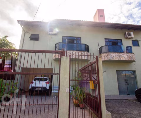 Casa à venda em Trindade com 242 m², 4 quartos, 2