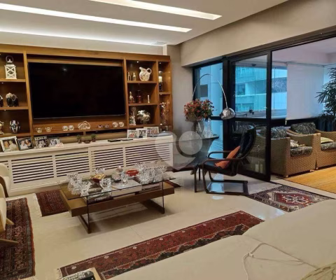 Apartamento a venda na Rua Almirante Guillobel