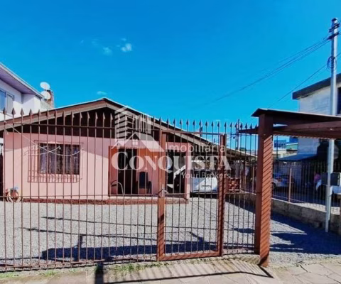 Casa com 2 quartos à venda na Rua Adelino Croda, 64, Serrano, Caxias do Sul