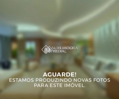 Apartamento com 2 quartos à venda na Mário Arnaud Sampaio, 70, Santa Rosa de Lima, Porto Alegre