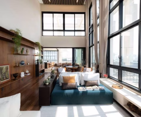 Cobertura Triplex com Piscina, 750 m2, 5 quartos sendo 5 suítes, 8 vagas, para locação, Vila Olímpia.