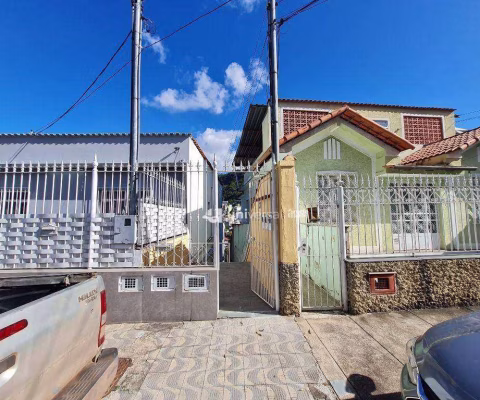 Apartamento com 1 Quarto para alugar, 35 m² por R$ 894/mês - Jardim Glória - Juiz de Fora/MG