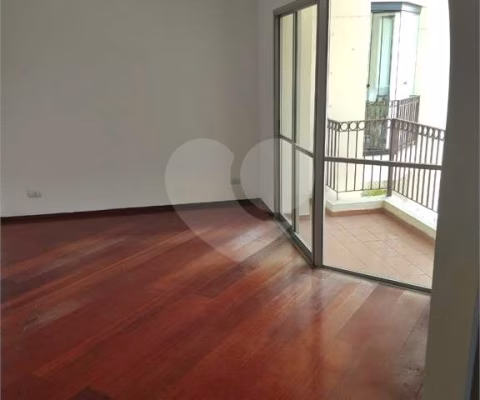 Apartamento à venda em Santana de 80m² com 3 dormitórios, 1 suíte e 1 vaga.