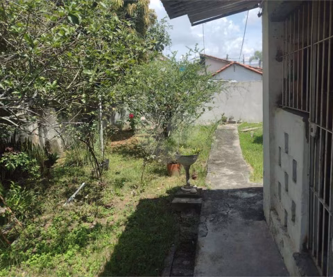 Terreno plano 10 x 50 metros na região do Tremembé