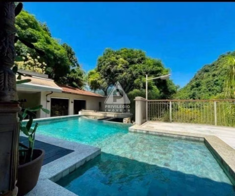 Casa Duplex à venda, 5 quartos, 5 suítes, 5 vagas, Botafogo - RIO DE JANEIRO/RJ