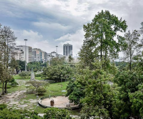 Apartamento à venda na Avenida Rui Barbosa, Flamengo, Original 4 quartos 240m² no Iptu e Vaga na Escritura.