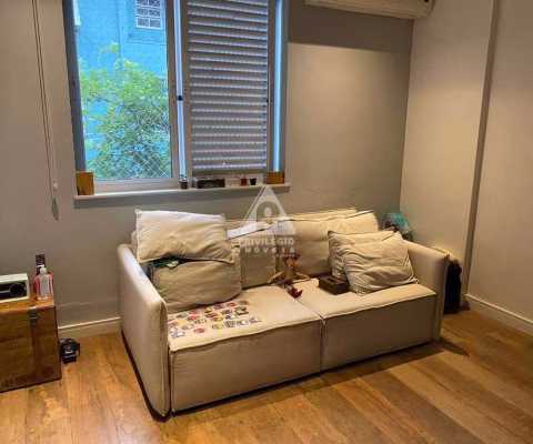 Vende-se maravilhoso 2 quartos na Urca - RJ