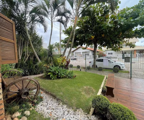 Casa rustica à venda, Jurerê, Florianópolis, SC