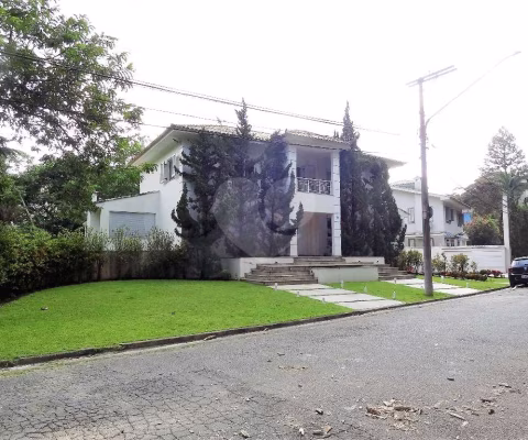 Condomínio com 4 quartos à venda em Jardim Itatinga - SP