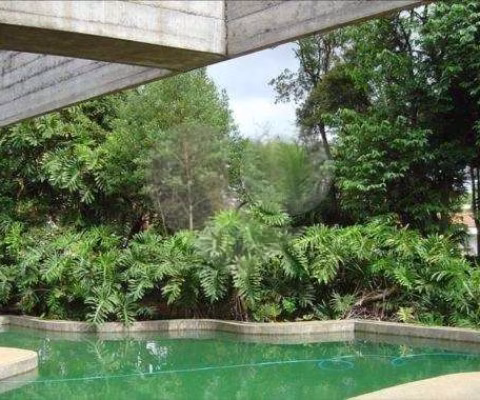 Casa térrea com 5 quartos à venda em Jardim Santa Helena - SP