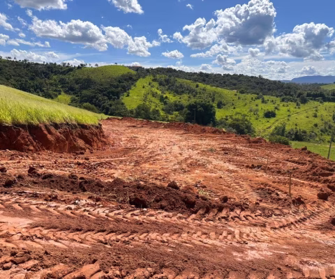 1000m² com ótima topografia para construção de chácara